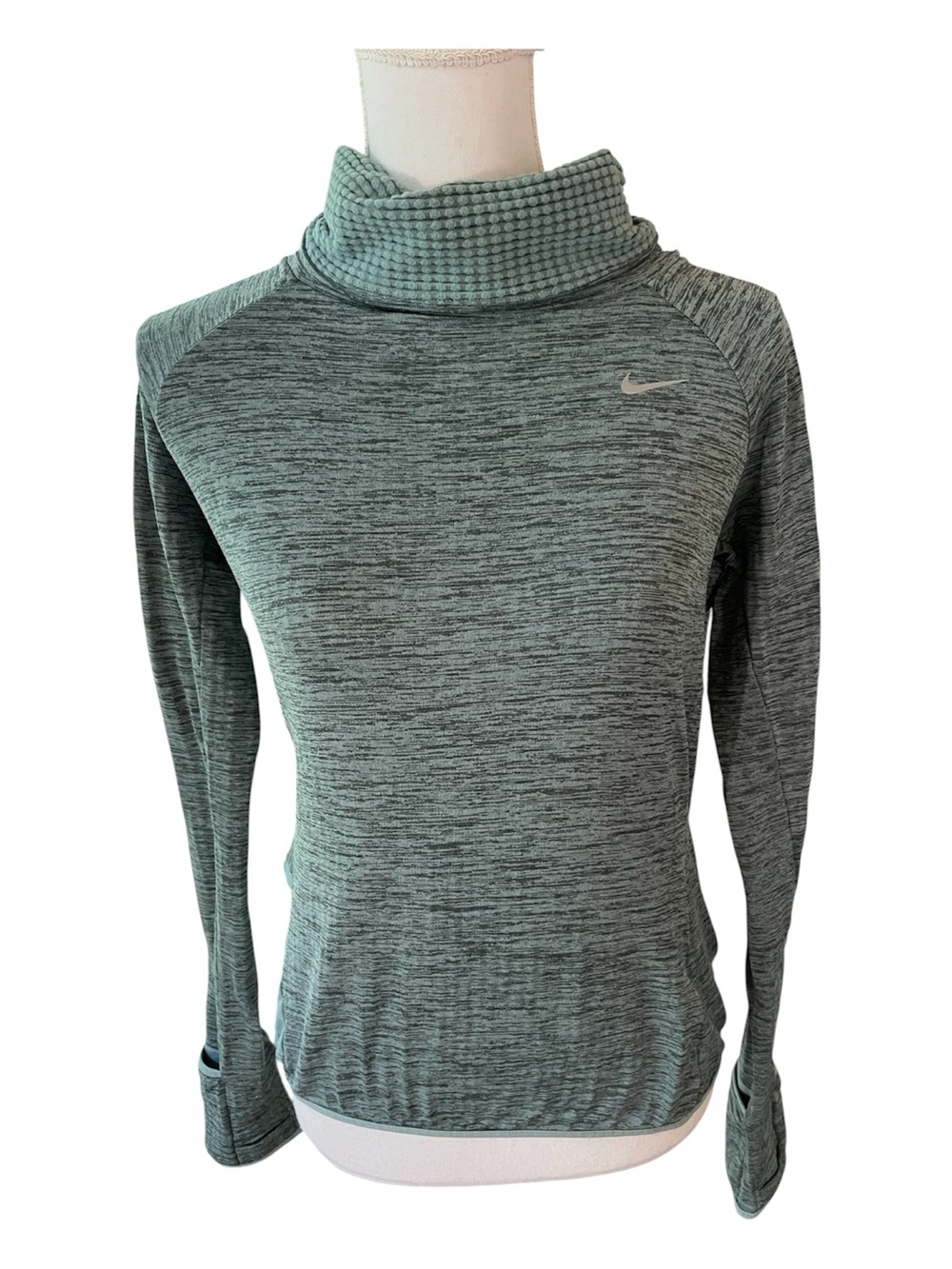 Nike Running Therma Sphere Winter Running Shirt.  Size S